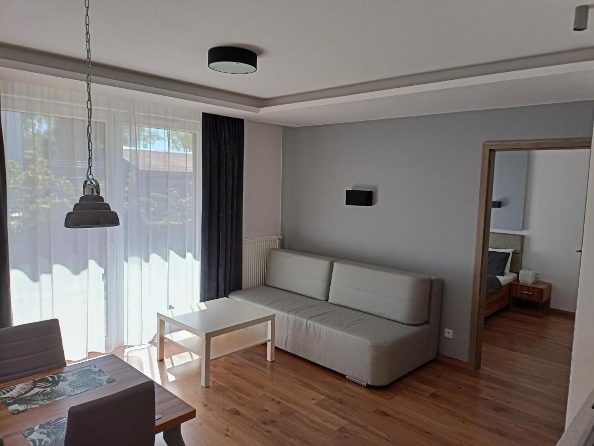 Marina Plaza Apartamenty Jastarnia Extérieur photo