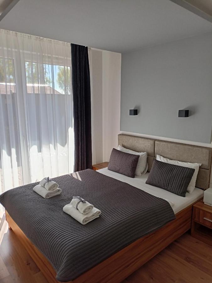 Marina Plaza Apartamenty Jastarnia Extérieur photo